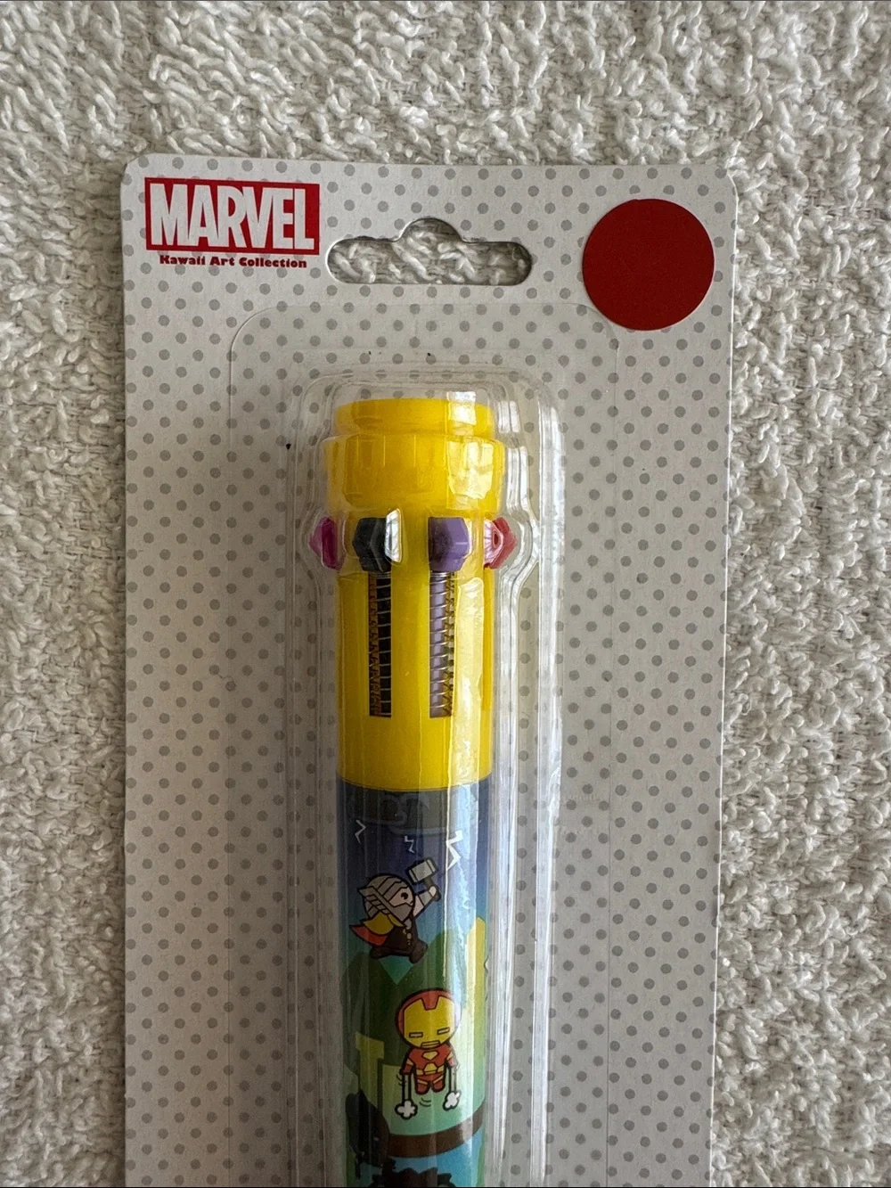 Marvel Avengers Yellow 8-Color Assorted Ink Pen